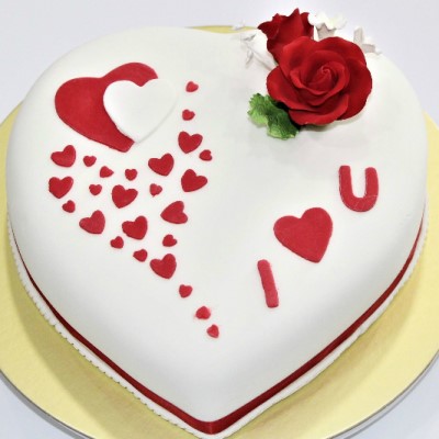 Valentine Heart Cake