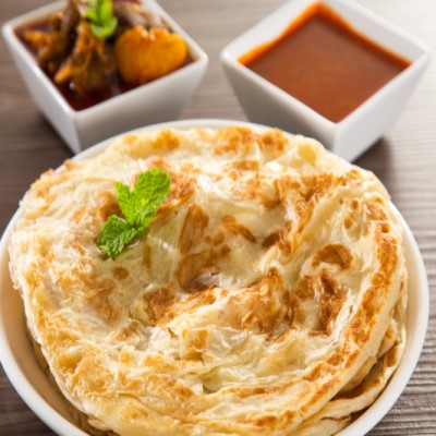 Prata & Chicken Curry