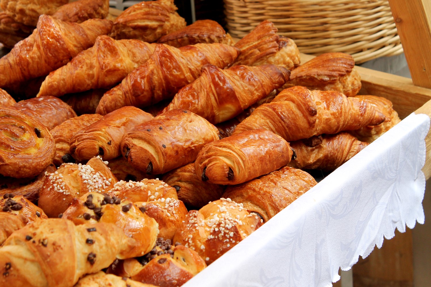 PUFF PASTRY & CROISSANT (TGS-2020501753)